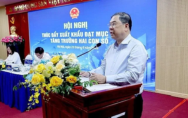 Đổi mới tư duy phát triển xuất khẩu, bám sát tín hiệu thị trường để định hướng sản xuất. đẩy mạnh xúc tiến thương mại