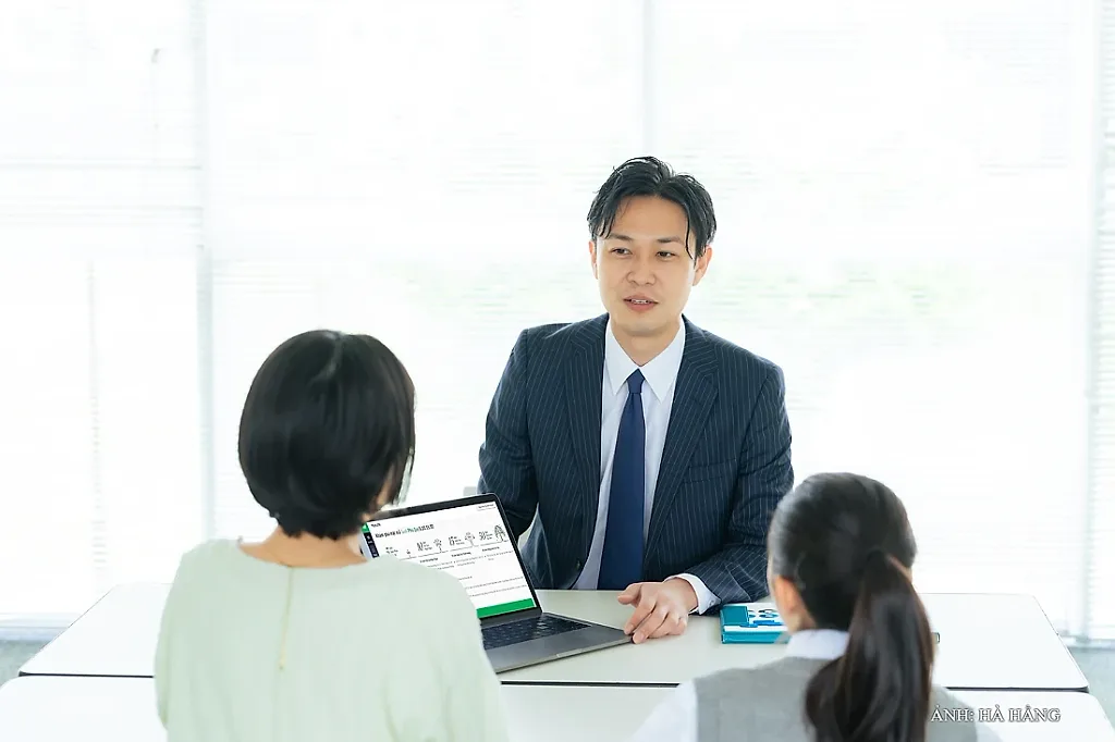Nhân sự bất động sản, ngân hàng lâu năm chuyển sang tư vấn bảo hiểm