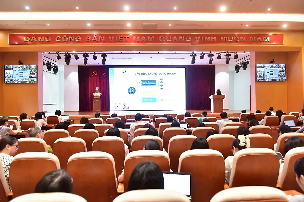 Tiếp tục hoàn thiện khuôn khổ pháp lý về phòng, chống rửa tiền