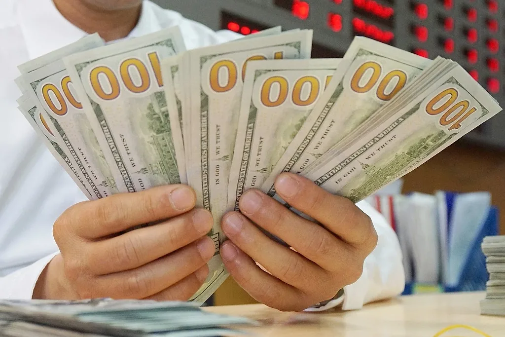 Ngày 17/8: Tỷ giá trung tâm tăng 25 đồng