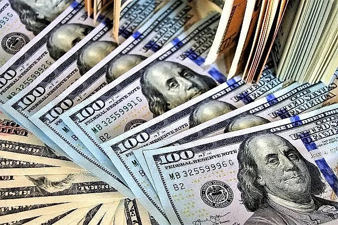 Tỷ giá USD hôm nay 3/9: Đồng bạc xanh hạ nhiệt, thị trường chờ báo cáo việc làm Mỹ