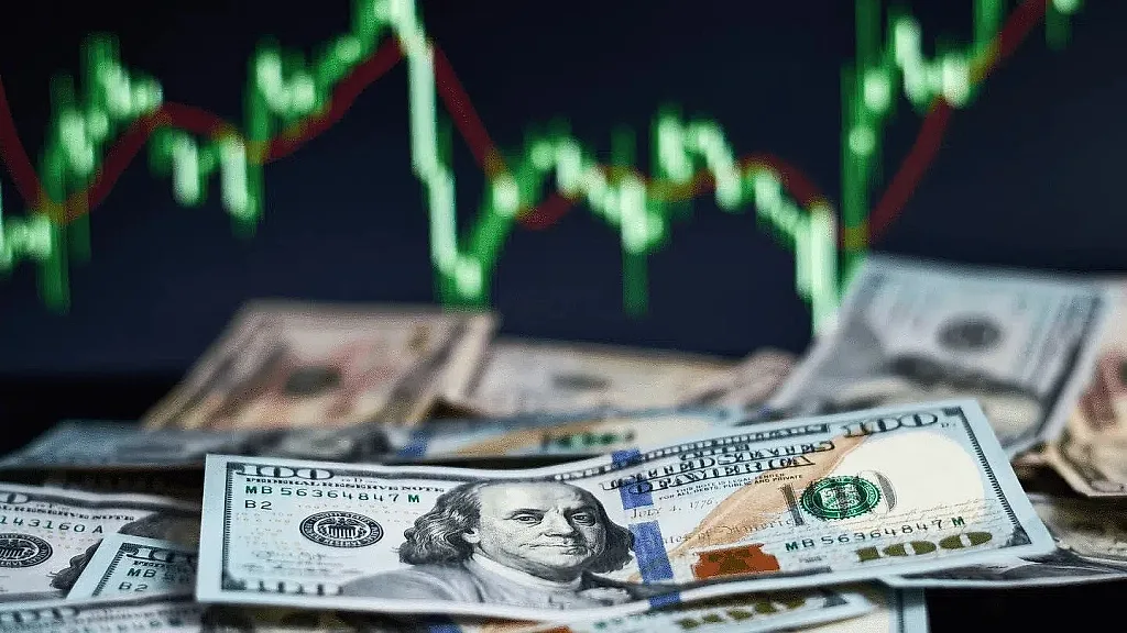 Đồng USD suy yếu sau tín hiệu mới từ FED, thị trường kim loại hút dòng tiền