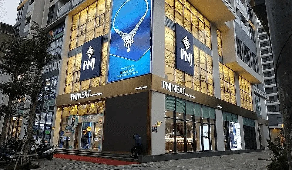 Phó Chủ tịch PNJ bán xong 7 triệu cổ phiếu