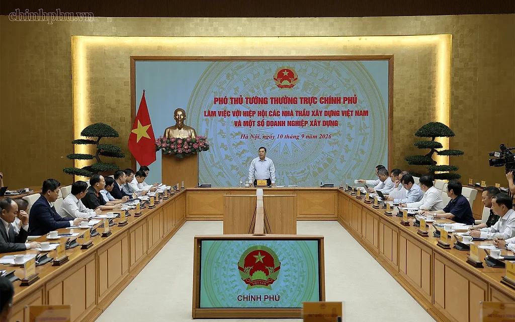 Gắn chặt nhập khẩu với sản xuất, xuất khẩu để phát triển bền vững ngành điện tử bán dẫn
