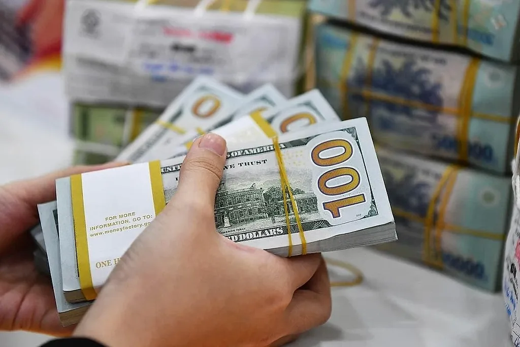 Tỷ giá USD hôm nay 28/9: Tỷ giá trung tâm tăng, đồng bạc xanh chờ dữ liệu việc làm Mỹ