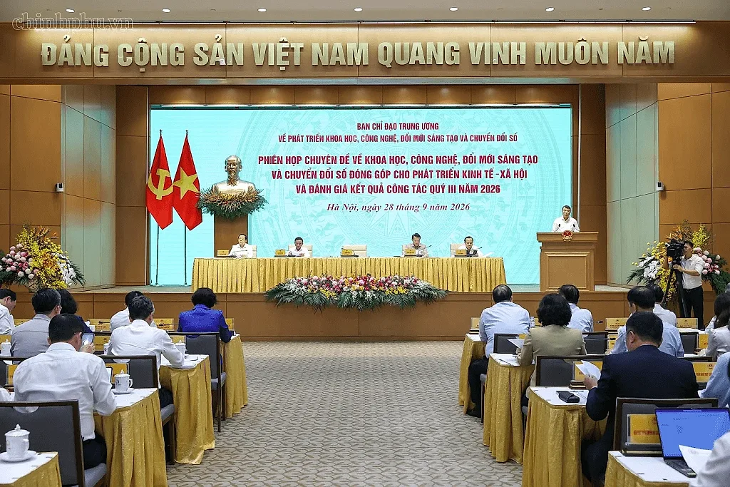 Thủ tướng chỉ đạo 7 nhiệm vụ trọng tâm bứt phá về khoa học công nghệ và chuyển đổi số