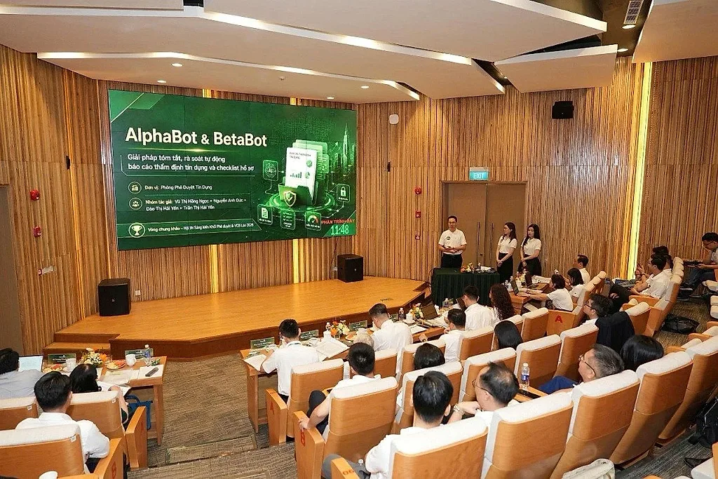 anh-1-vcb.jpg