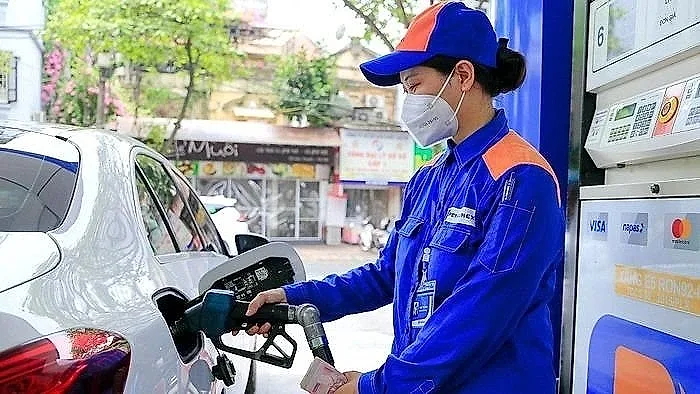 Giá xăng dầu trong nước điều chỉnh từ 15h ngày 1/10