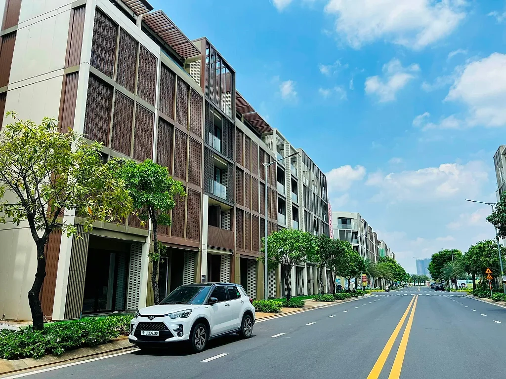Bí quyết "phòng thủ" dòng tiền của nhà đầu tư thời khó