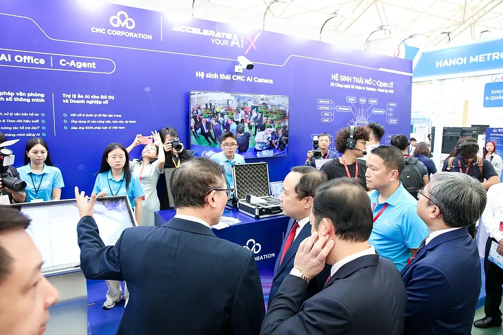 CMC giới thiệu hệ sinh thái AI make in Vietnam