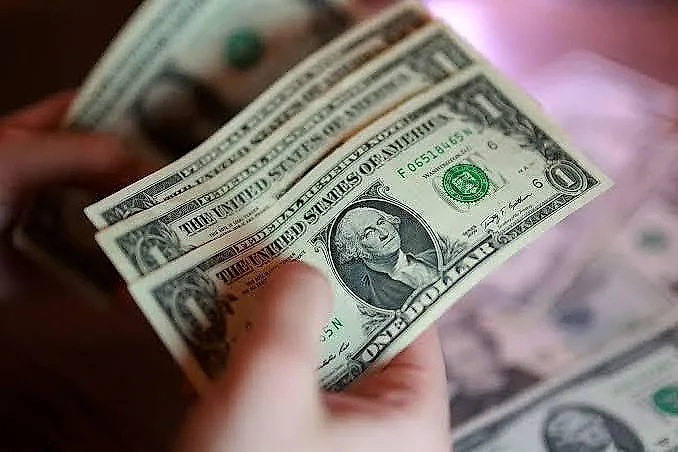 Tỷ giá USD hôm nay 15/10: Ngân hàng tăng giá, USD biến động sau dữ liệu lạm phát Mỹ