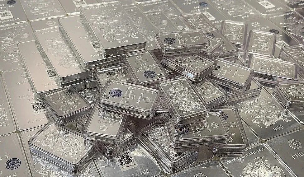 Giá bạc trong nước hồi phục phiên đầu tuần, bạc Phú Quý tăng 400.000 đồng/kg