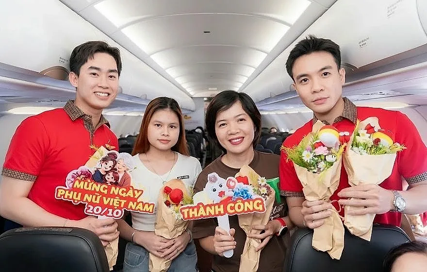 Cùng Vietjet trao gửi ngọt ngào đến một nửa xinh đẹp của thế giới nhân ngày Phụ nữ Việt Nam 20/10