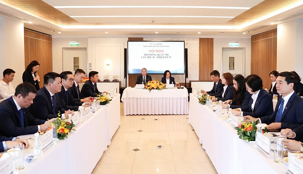 Hội nghị Hội đồng quản trị Co-opBank nhiệm kỳ IV lần thứ II: Phát triển để thực sự trở thành “Ngân hàng của các QTDND”