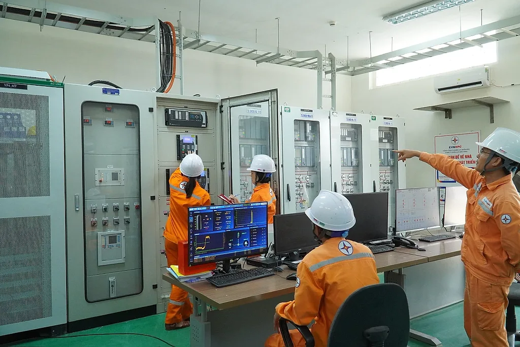 HSBC hỗ trợ thu xếp khoản vay xanh hợp vốn quốc tế đầu tiên cho Tổng công ty Điện lực miền Bắc