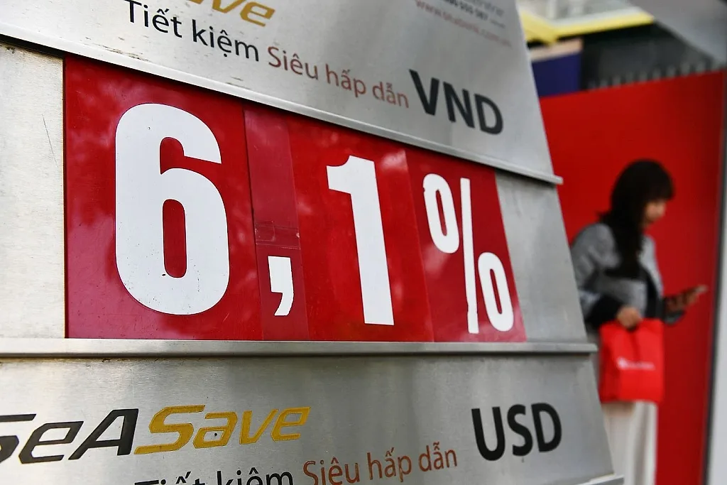 Lãi suất ngân hàng hôm nay 25/5: Có nơi niêm yết 10%/năm
