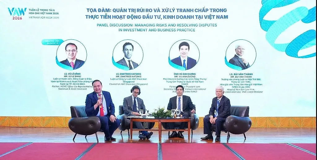 Bức tranh đầu tư tại Việt Nam: Quản trị rủi ro pháp lý để phát triển bền vững
