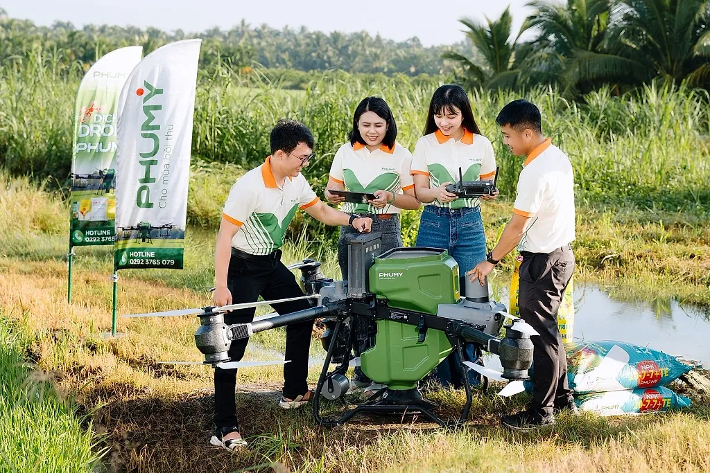 DPM liên tiếp được vinh danh tại AGM Awards 2026, VIX50 và VIE50