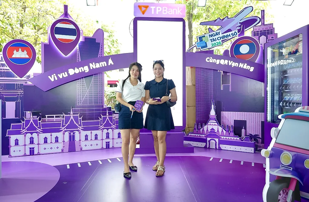 KH trải nghiệm QR vạn năng