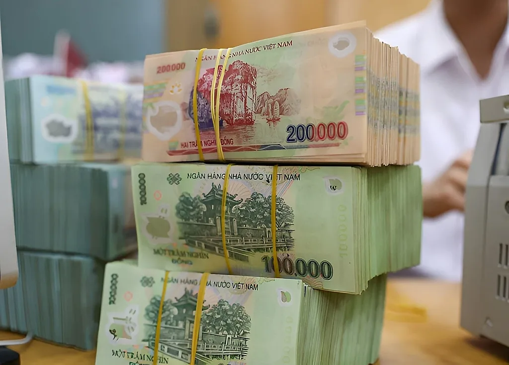 Lãi suất ngân hàng hôm nay 20/6: Mức 10% áp dụng khi nào?