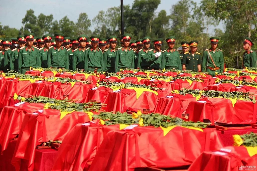 Thủ tướng yêu cầu đẩy mạnh thực hiện tìm kiếm, quy tập và xác định danh tính hài cốt liệt sĩ