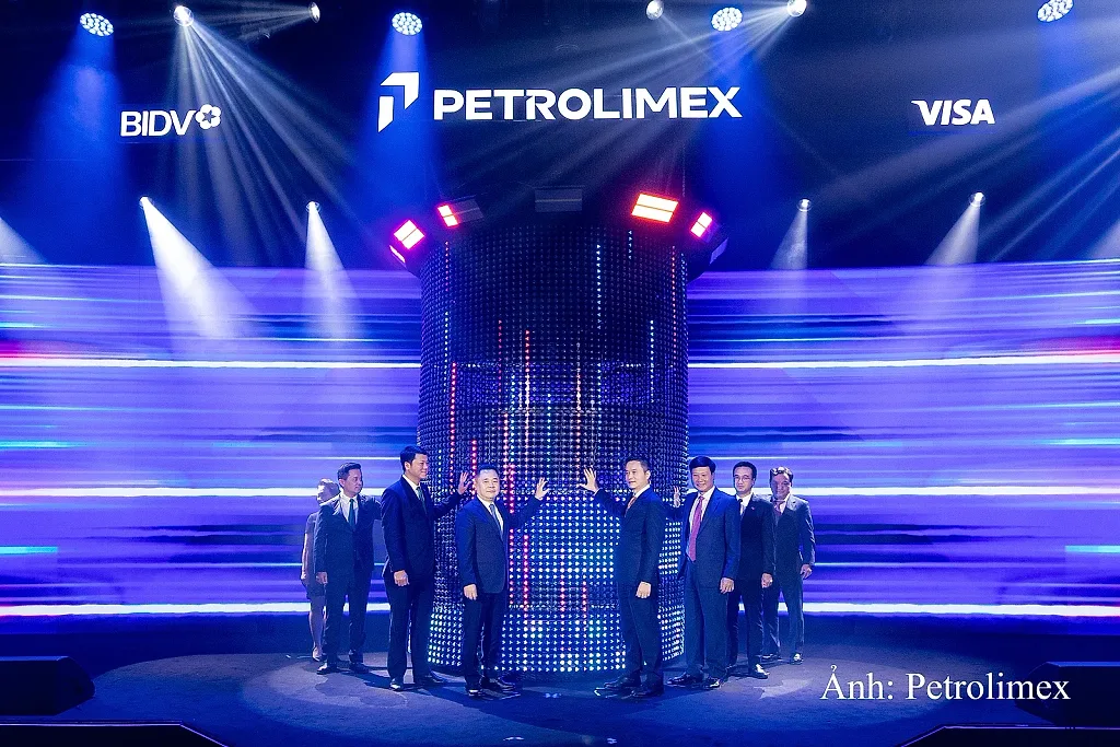 Thêm trải nghiệm số và nhiều tiện ích dành cho khách hàng của Petrolimex