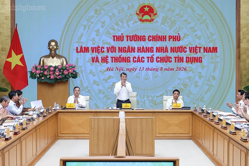 Thủ tướng Chính phủ làm việc với Ngân hàng Nhà nước và hệ thống các tổ chức tín dụng