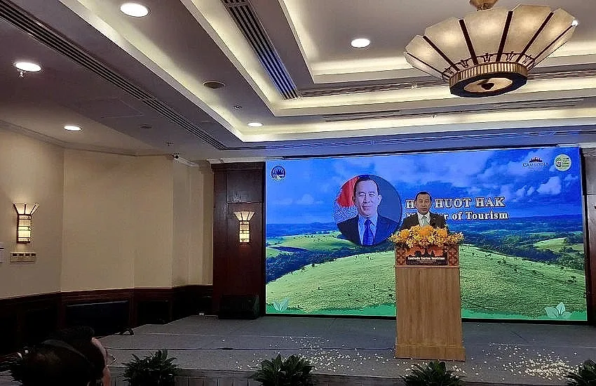 ong-huot-hack-bo-truong-bo-du-lich-campuchia-1.jpg