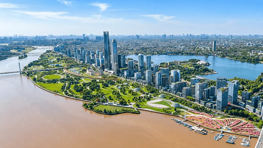 Dự thảo quy định mới về cấp tín dụng vượt giới hạn cho các dự án lớn tại Hà Nội