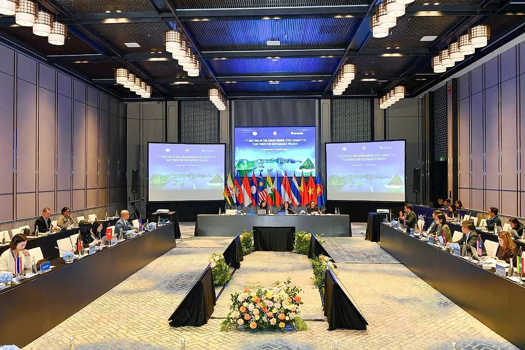14.9-2-thuc-day-cac-sang-kien-tai-chinh-ben-vung-trong-khu-vuc-asean-1-(1).jpg