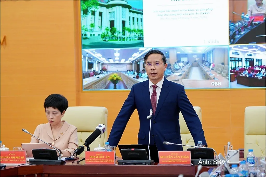 Thống đốc Phạm Đức Ấn: ‘Ngân hàng phải chủ động tìm đến doanh nghiệp’