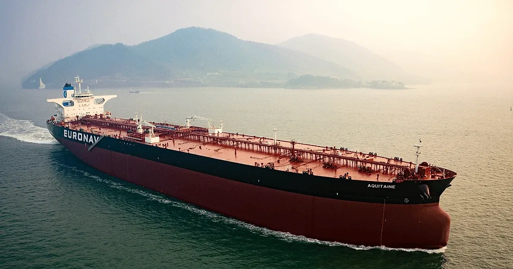 Vận tải dầu chịu tác động mạnh từ gián đoạn tuyến Hormuz